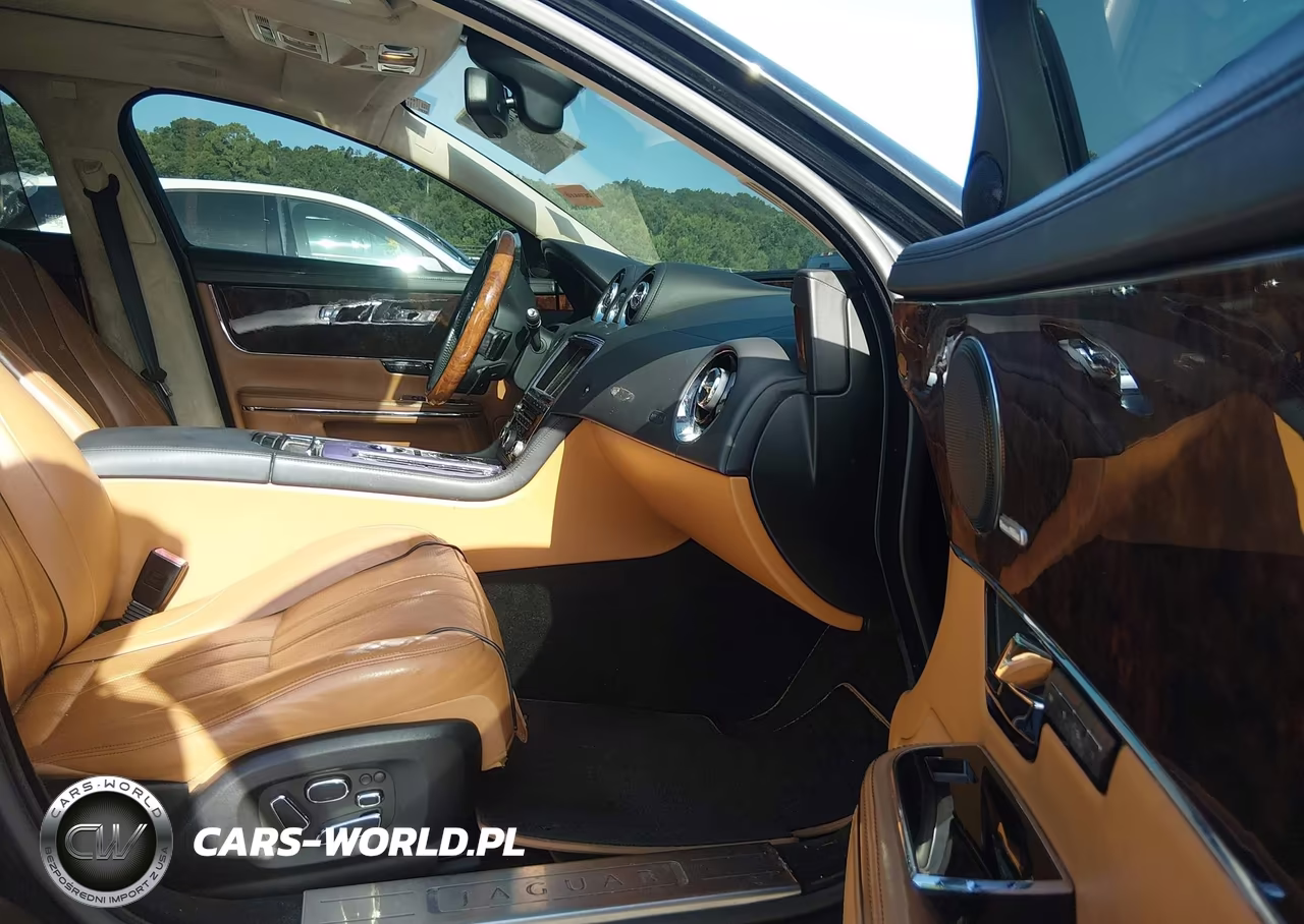2012 Jaguar Xj Xjl Supercharged VIN:SAJWA2GE5CMV32220 - 5