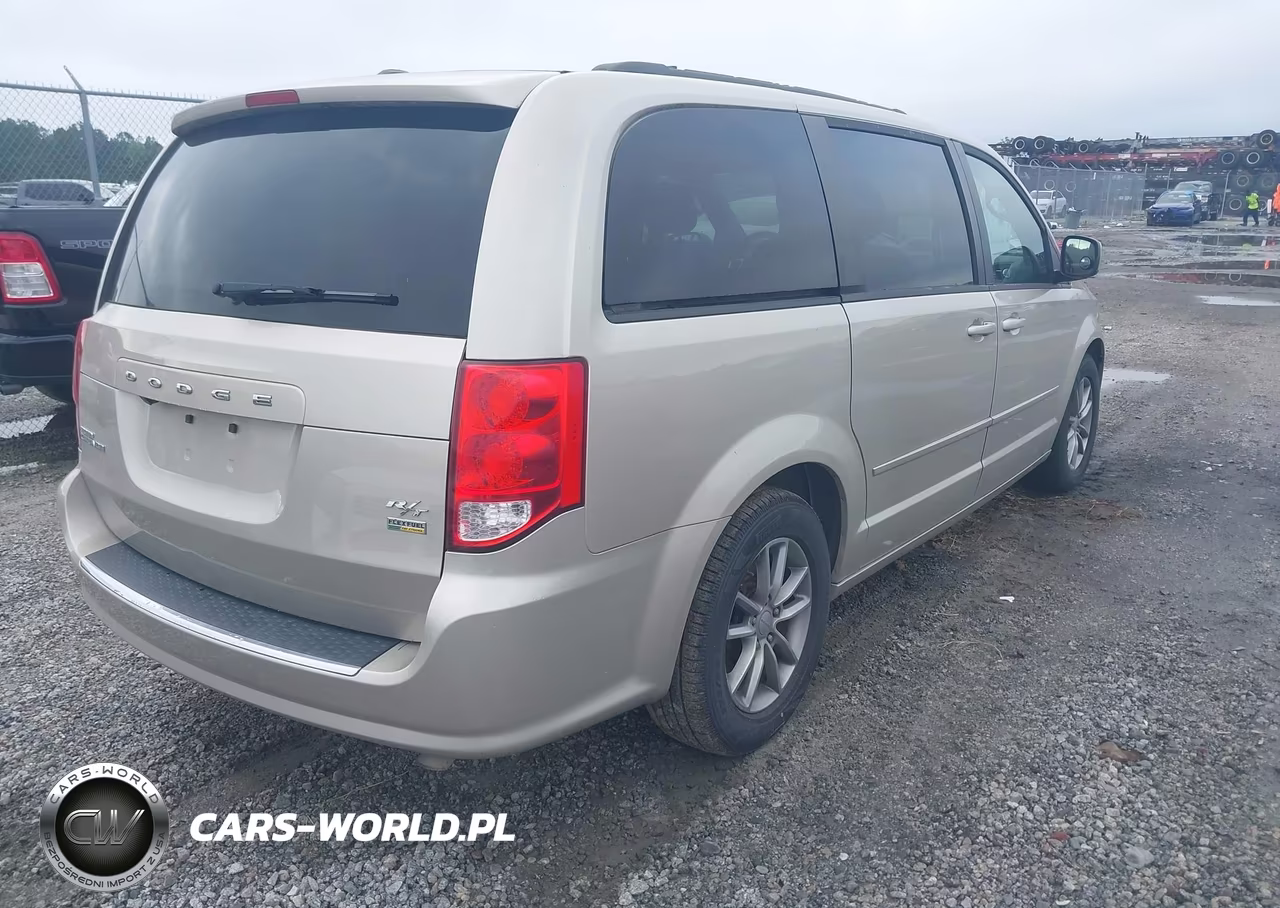 2014 Dodge Grand Caravan R-T VIN:2C4RDGEG0ER431770 - 4