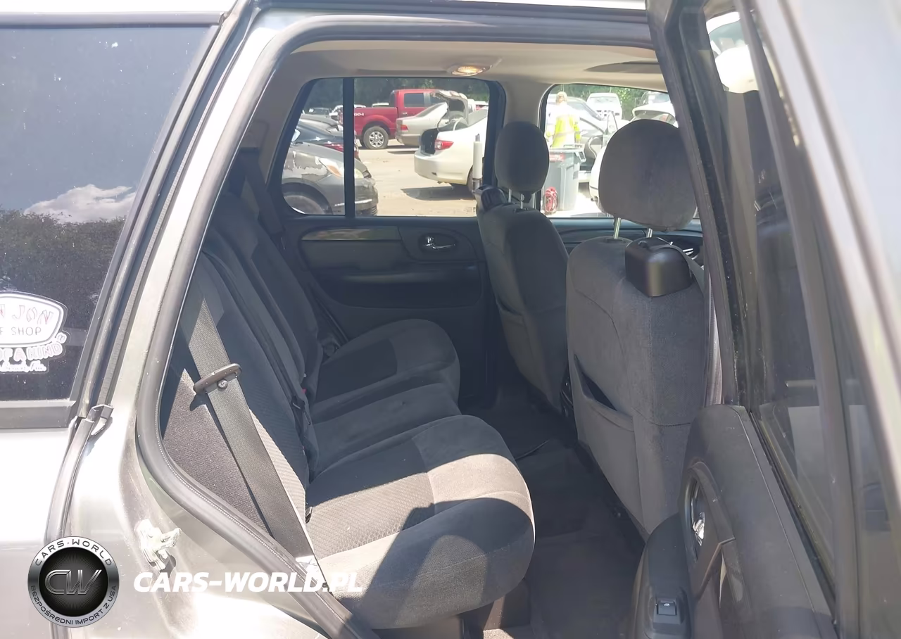 2007 GMC Envoy VIN:1GKDT13S972231025 - 8