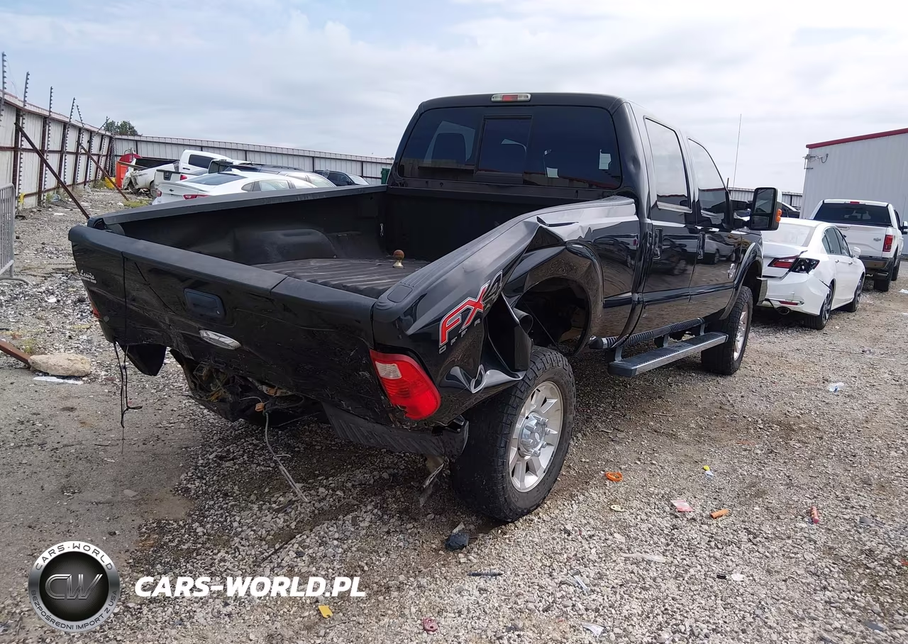 2015 Ford F-350 Lariat VIN:1FT8W3BTXFEA21850 - 4