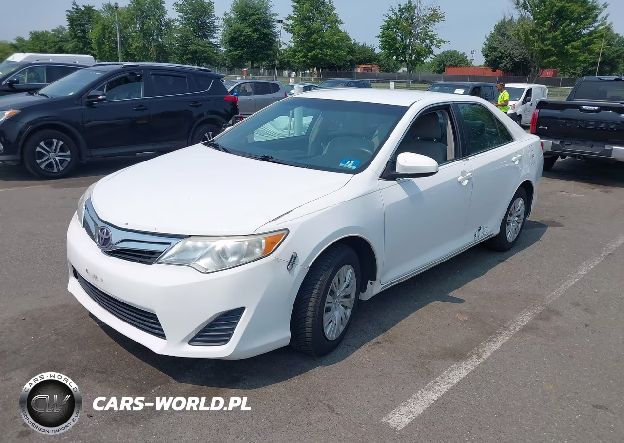2014 Toyota Camry Le VIN:4T4BF1FK7ER380641 - 2