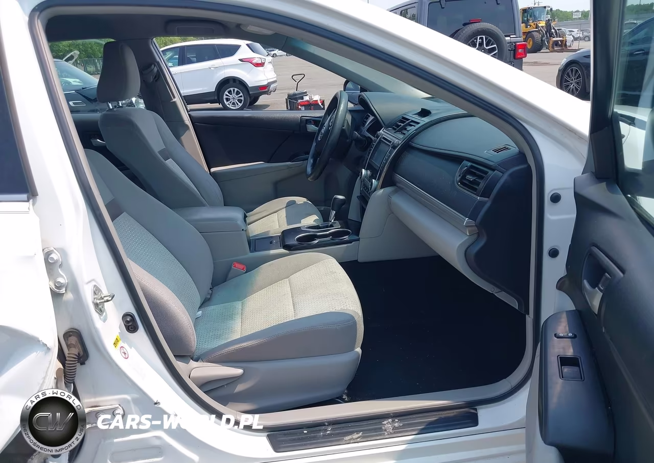 2014 Toyota Camry Le VIN:4T4BF1FK7ER380641 - 5