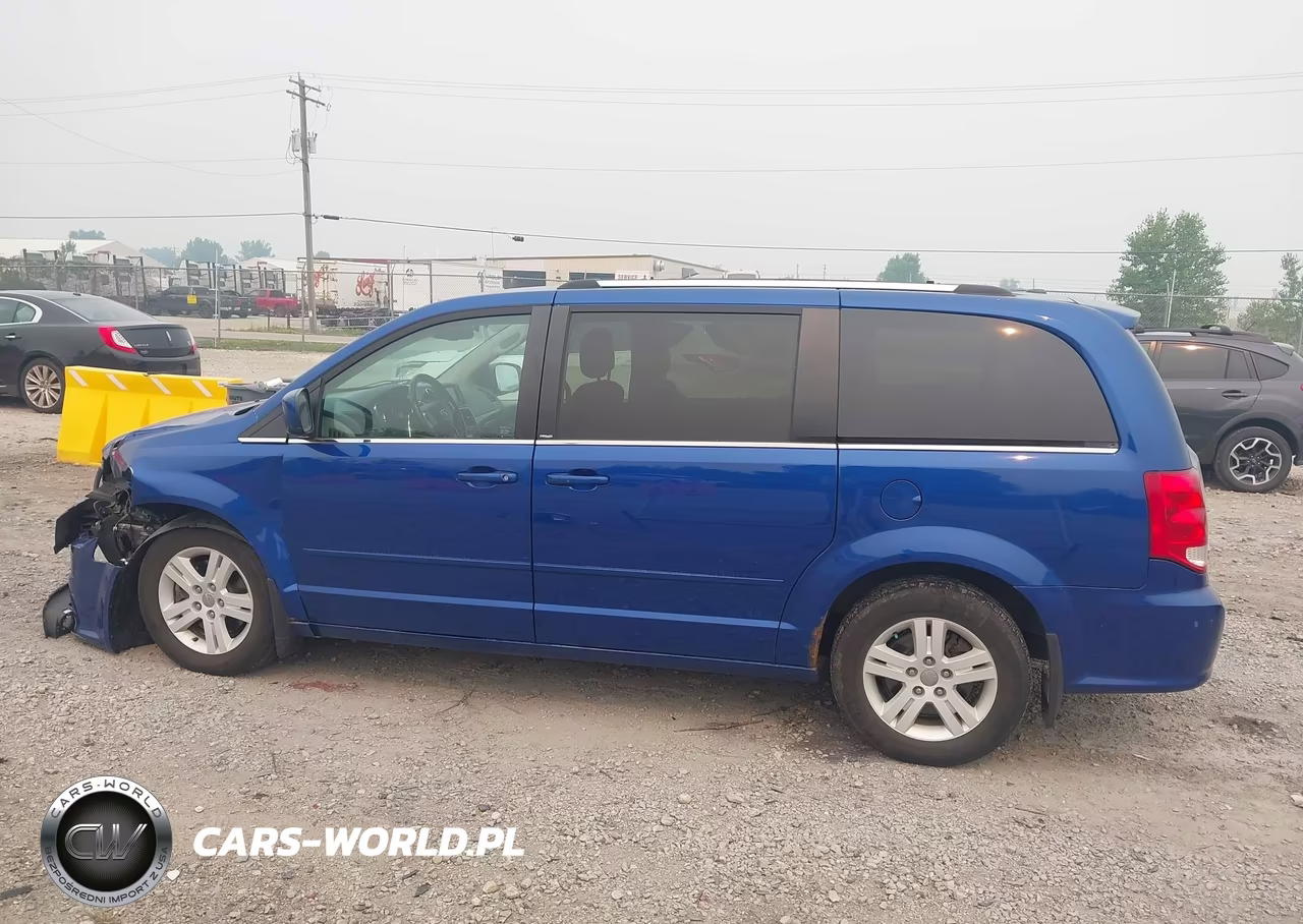 2013 Dodge Grand Caravan Crew VIN:2C4RDGDG2DR660452 - 15