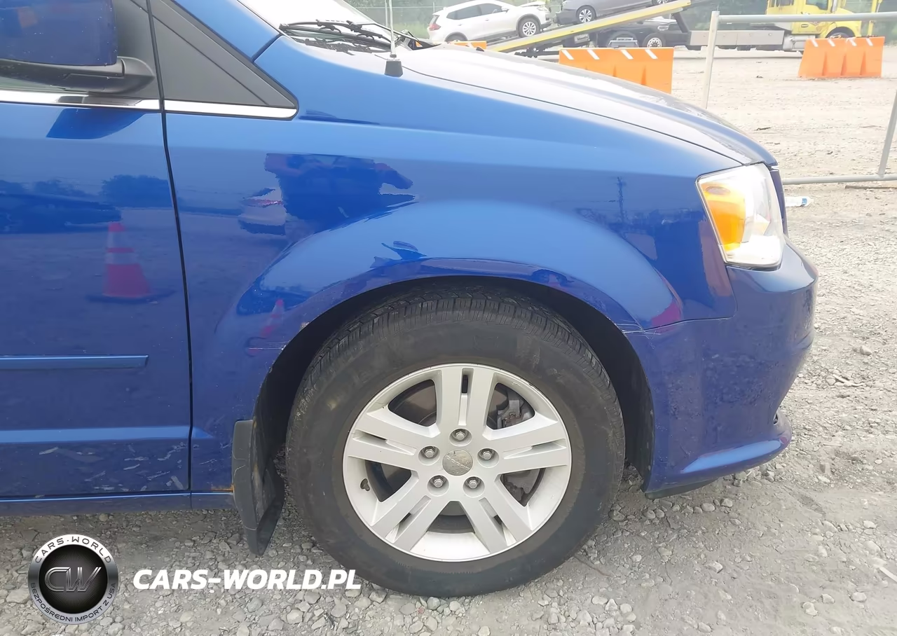 2013 Dodge Grand Caravan Crew VIN:2C4RDGDG2DR660452 - 21
