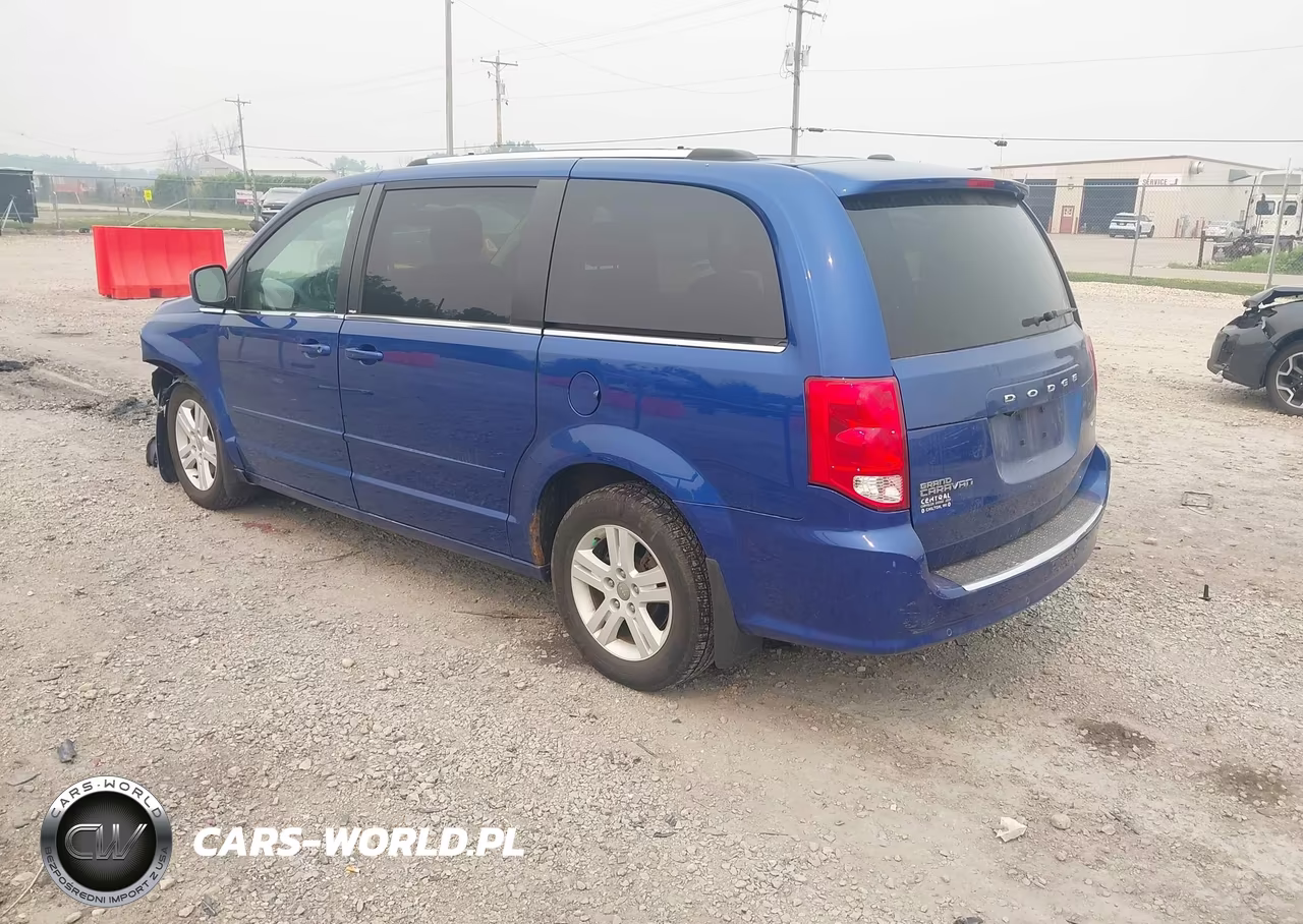 2013 Dodge Grand Caravan Crew VIN:2C4RDGDG2DR660452 - 3