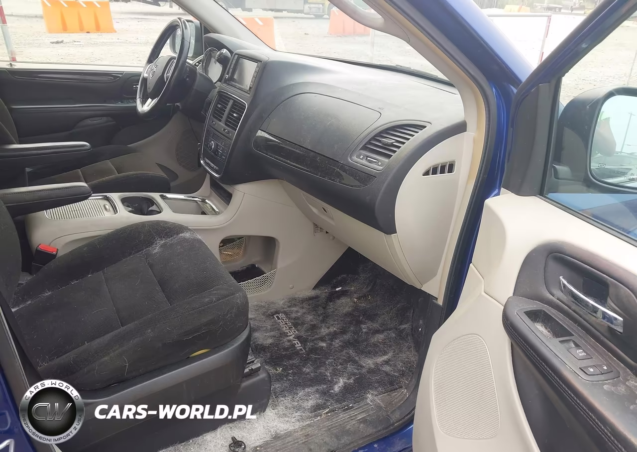 2013 Dodge Grand Caravan Crew VIN:2C4RDGDG2DR660452 - 5