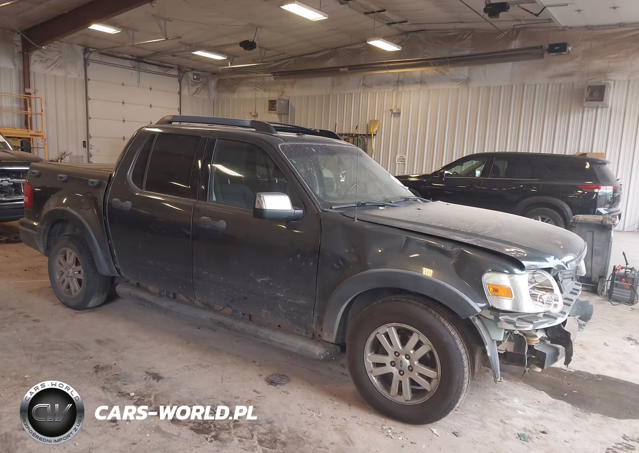2010 Ford Explorer Sport Trac Xlt