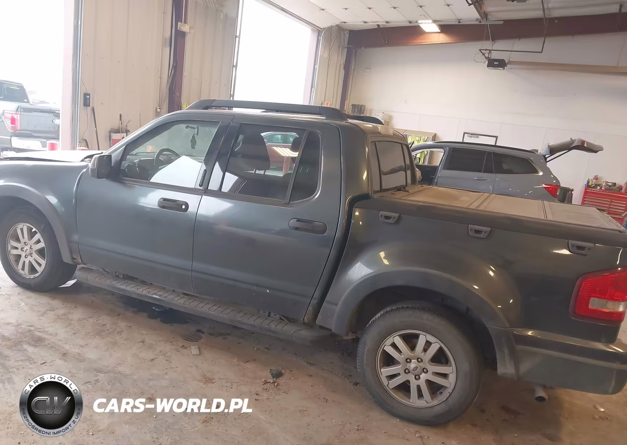 2010 Ford Explorer Sport Trac Xlt VIN:1FMEU5B81AUA47490 - 3