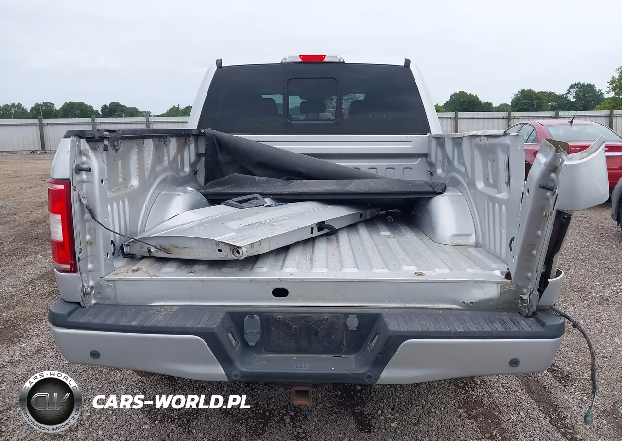 2019 Ford F-150 Xlt VIN:1FTEW1CP5KKC46052 - 17