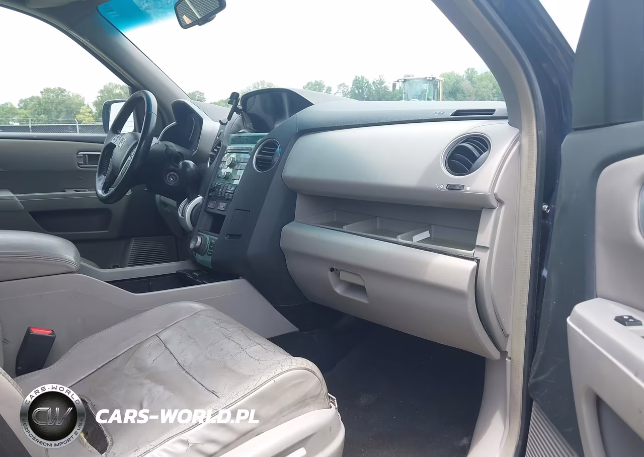 2009 Honda Pilot Touring VIN:5FNYF38859B026735 - 5