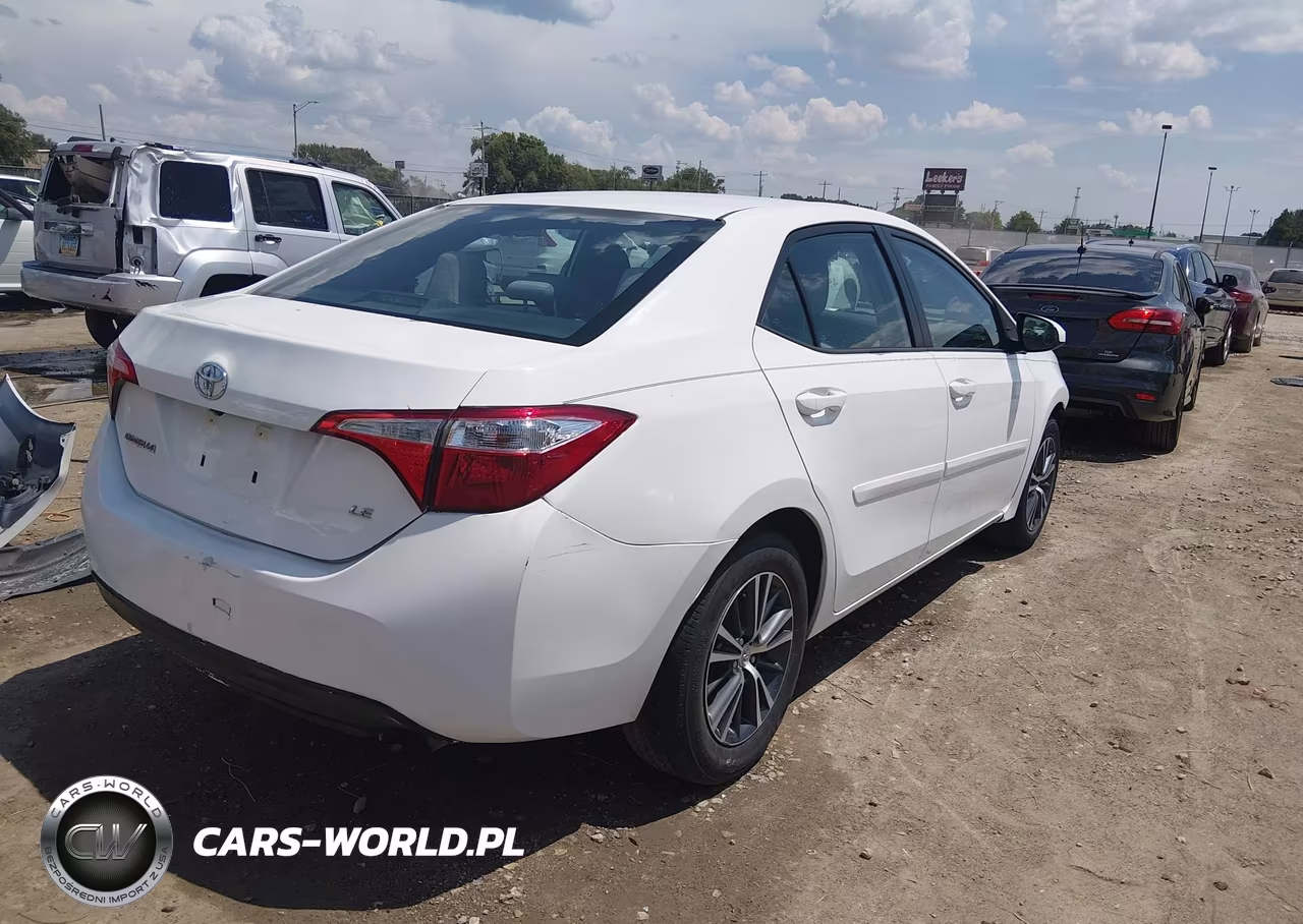 2016 Toyota Corolla Le Plus VIN:5YFBURHE3GP553839 - 4