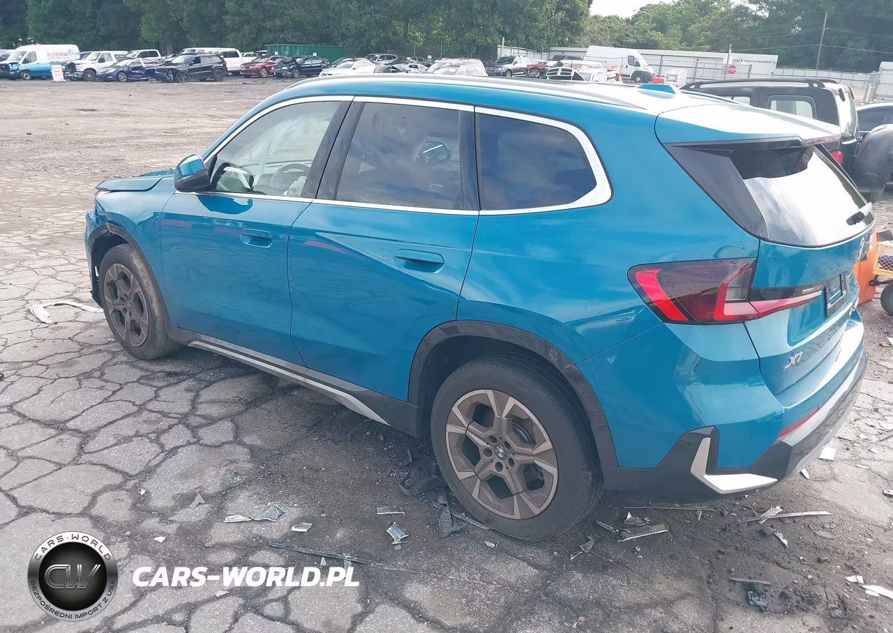 2025 BMW X1 xDrive28I VIN:WBX73EF05S5126101 - 3