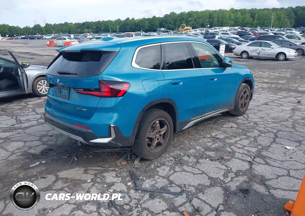 2025 BMW X1 xDrive28I VIN:WBX73EF05S5126101 - 4