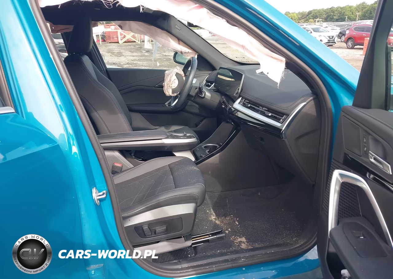 2025 BMW X1 xDrive28I VIN:WBX73EF05S5126101 - 5
