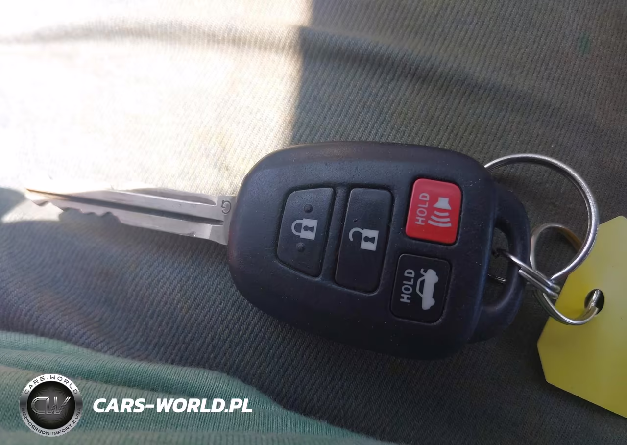 2014 Toyota Camry Le VIN:4T4BF1FK8ER377912 - 11