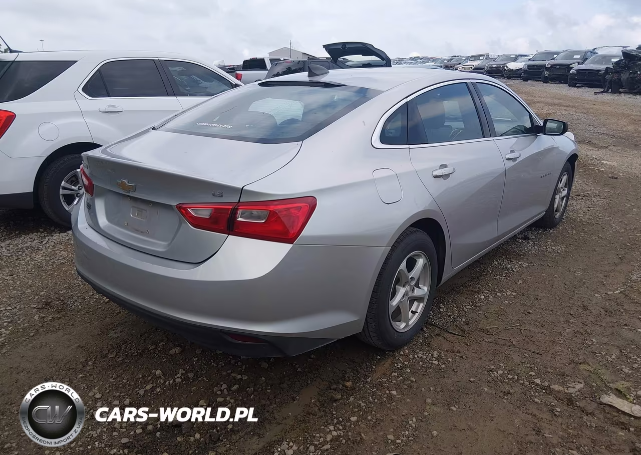 2016 Chevrolet Malibu Ls VIN:1G1ZB5ST6GF355809 - 4