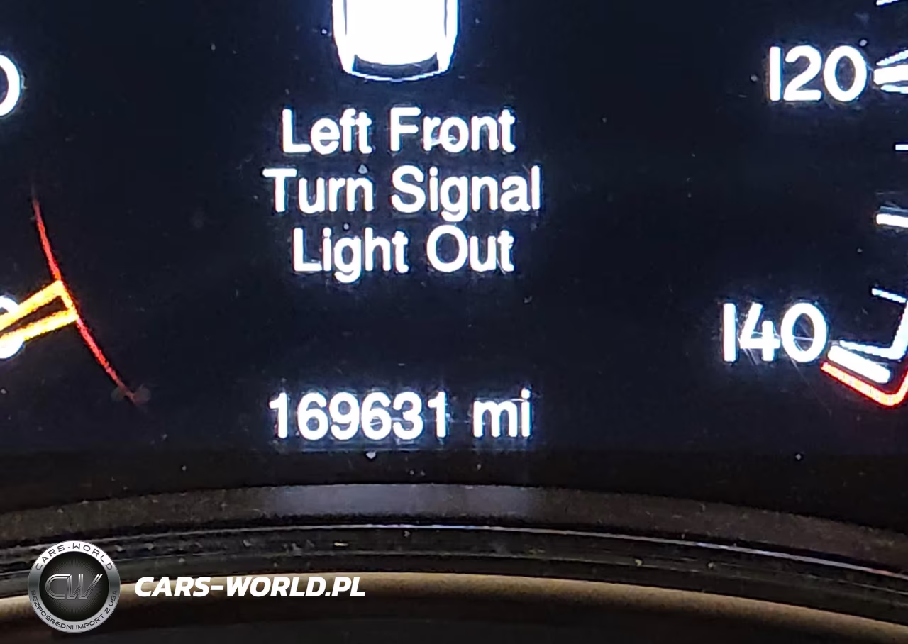 2015 Jeep Grand Cherokee Laredo VIN:1C4RJFAGXFC950053 - 16