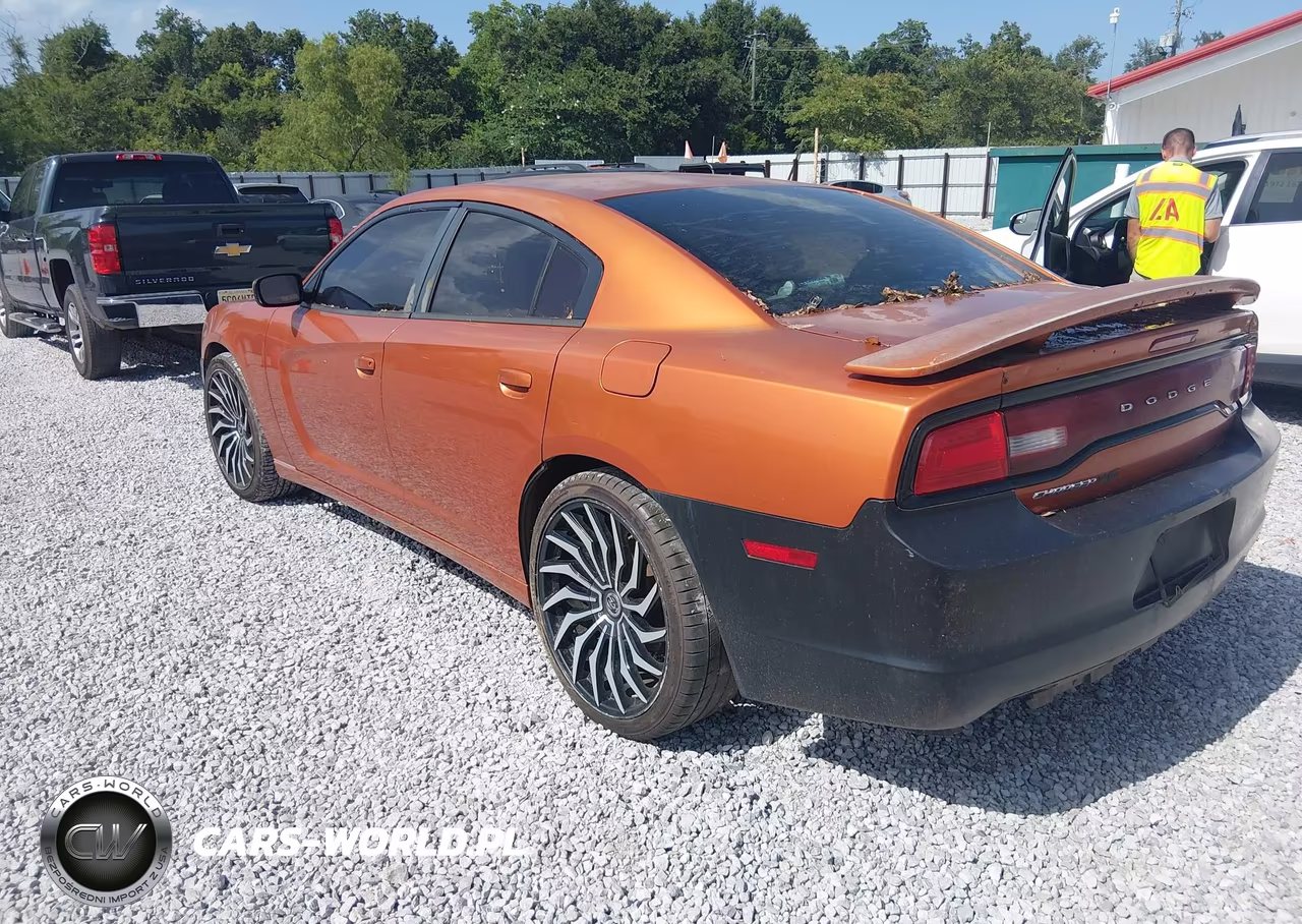 2011 Dodge Charger VIN:2B3CL3CG3BH608917 - 3