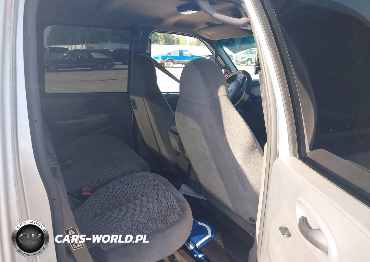 2001 Ford F-150 King Ranch Edition-Lariat-Xlt VIN:1FTRW08W81KD70777 - 8