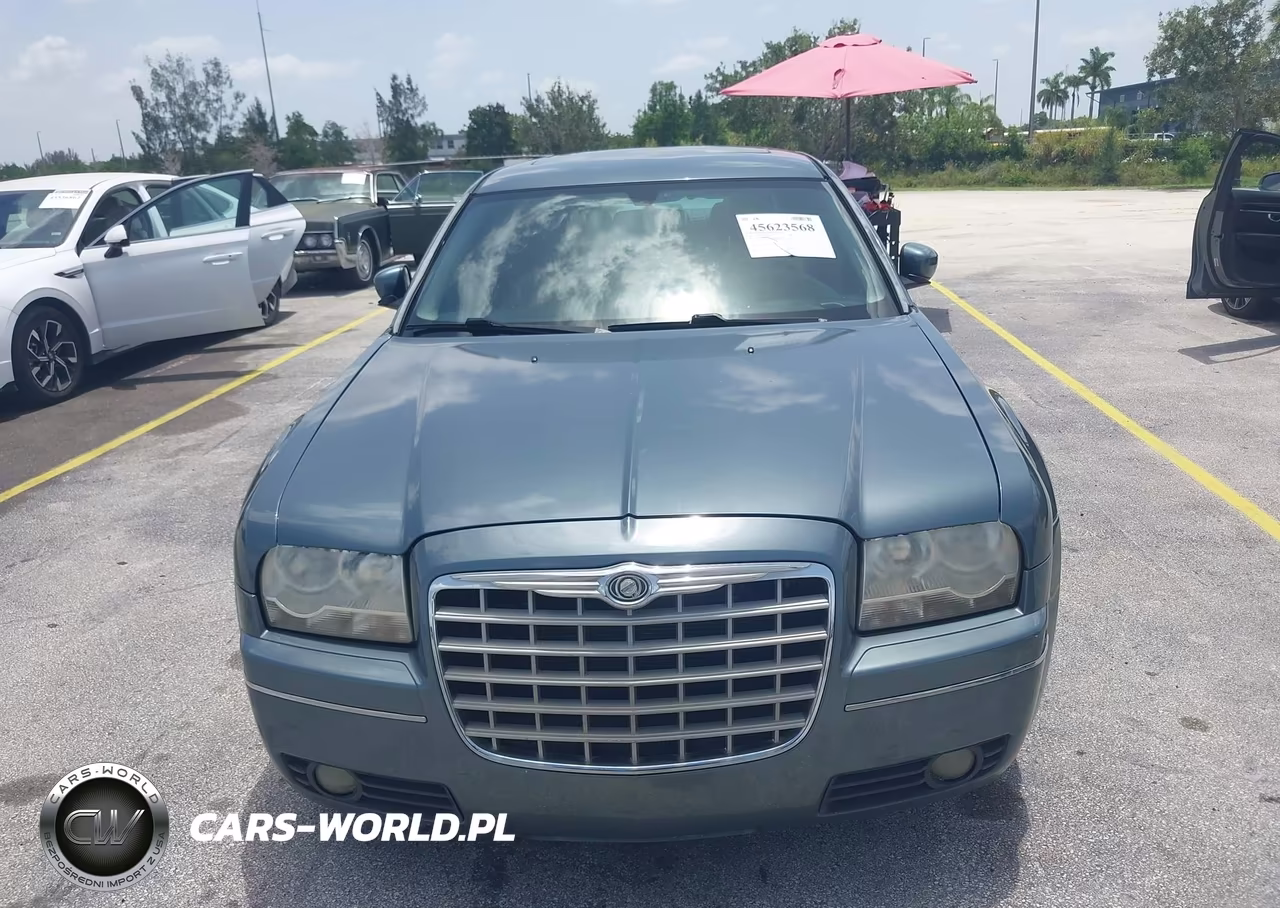 2005 Chrysler 300 Touring VIN:2C3AA53G65H608538 - 6