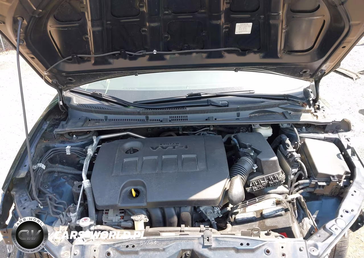 2018 Toyota Corolla Le VIN:2T1BURHE6JC978737 - 10