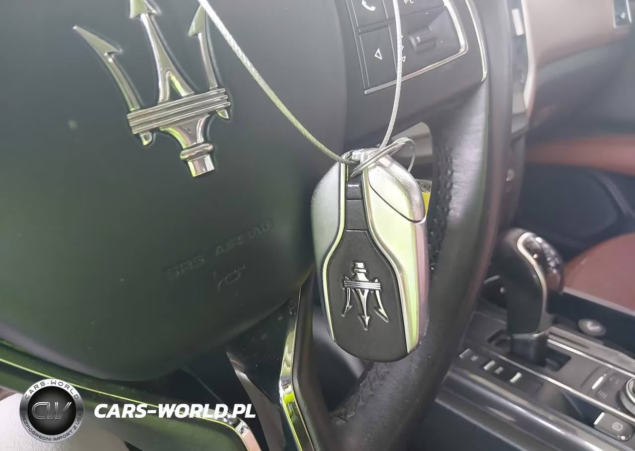 2017 Maserati Ghibli VIN:ZAM57XSA9H1196425 - 11
