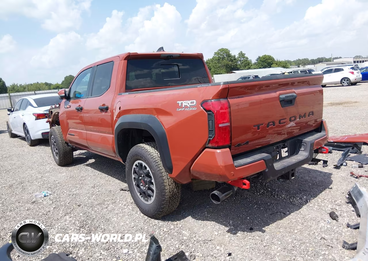 2025 Toyota Tacoma Trd Off Road VIN:3TMLB5JN5SM114753 - 3