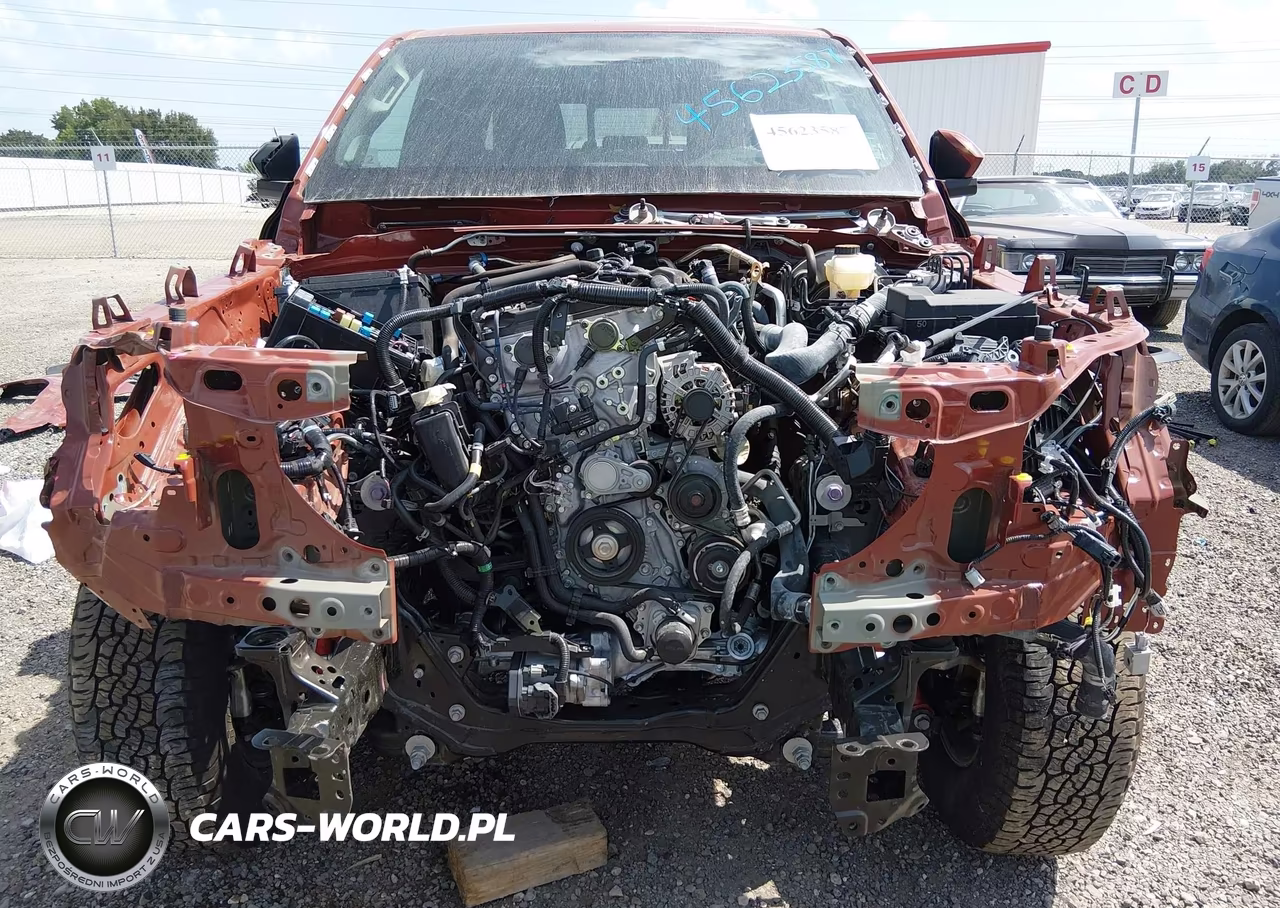 2025 Toyota Tacoma Trd Off Road VIN:3TMLB5JN5SM114753 - 6