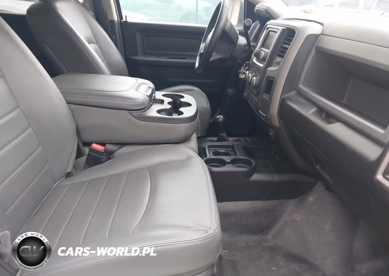 2017 Ram 2500 Tradesman 4X4 8' Box VIN:3C6UR5HJ6HG771336 - 5
