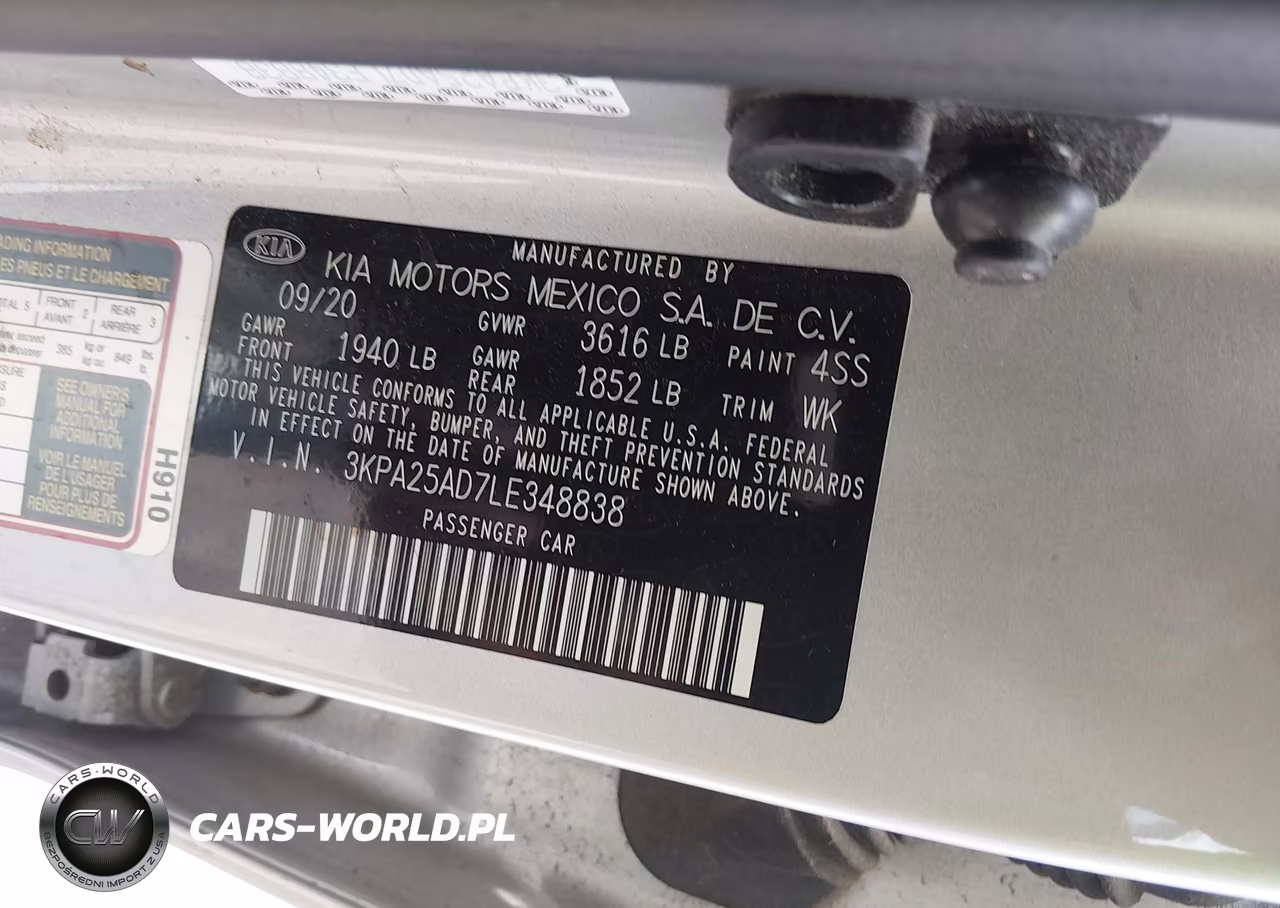 2020 Kia Rio 5-Door S VIN:3KPA25AD7LE348838 - 9