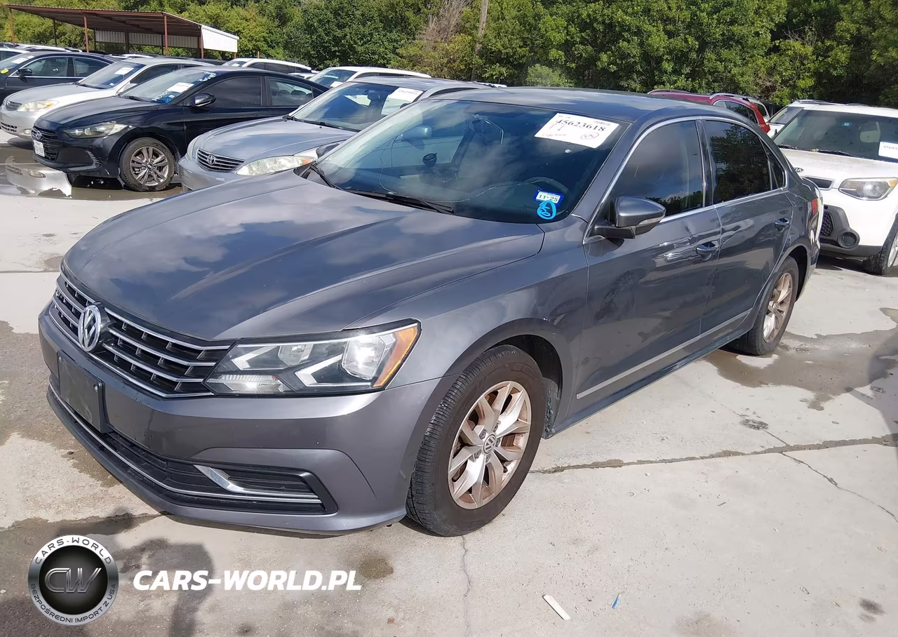 2016 Volkswagen Passat 1.8T S VIN:1VWAT7A32GC016090 - 2