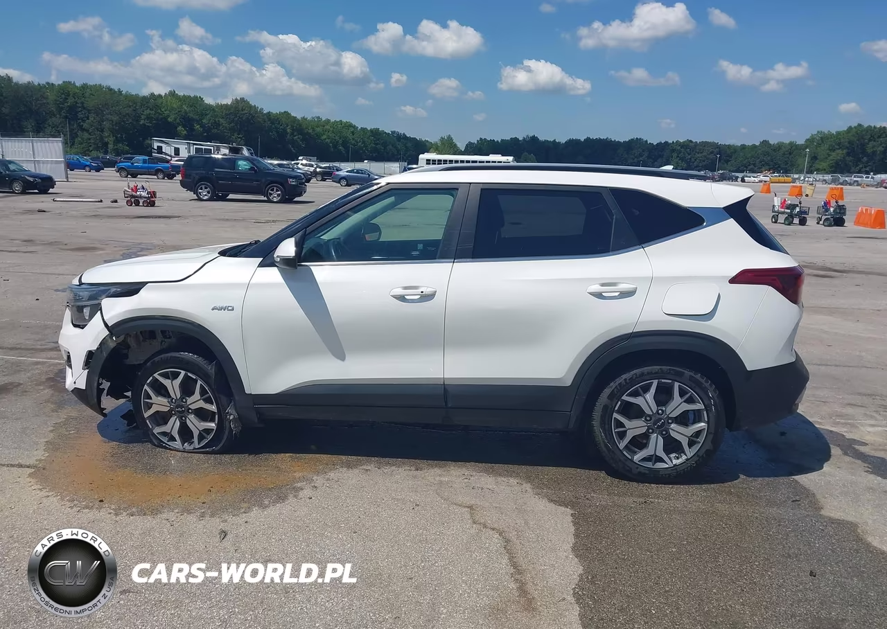 2023 Kia Seltos Ex VIN:KNDERCAAXP7464709 - 15