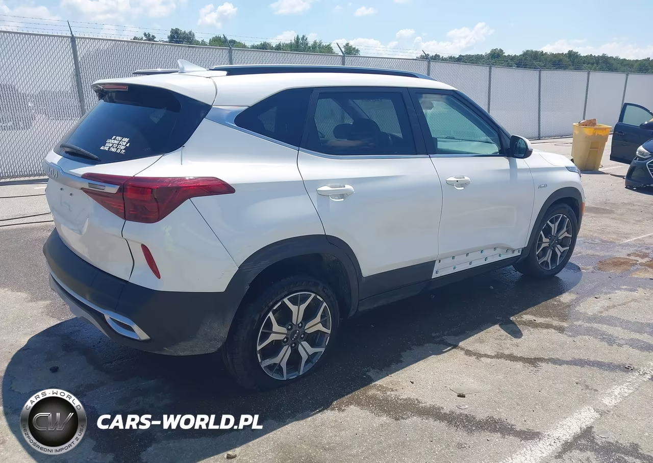 2023 Kia Seltos Ex VIN:KNDERCAAXP7464709 - 4
