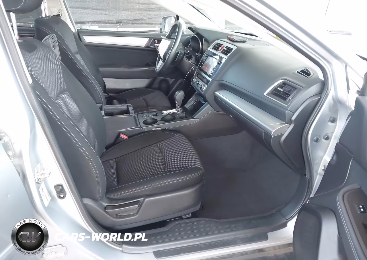2017 Subaru Outback 2.5I Premium VIN:4S4BSAHC3H3204319 - 5
