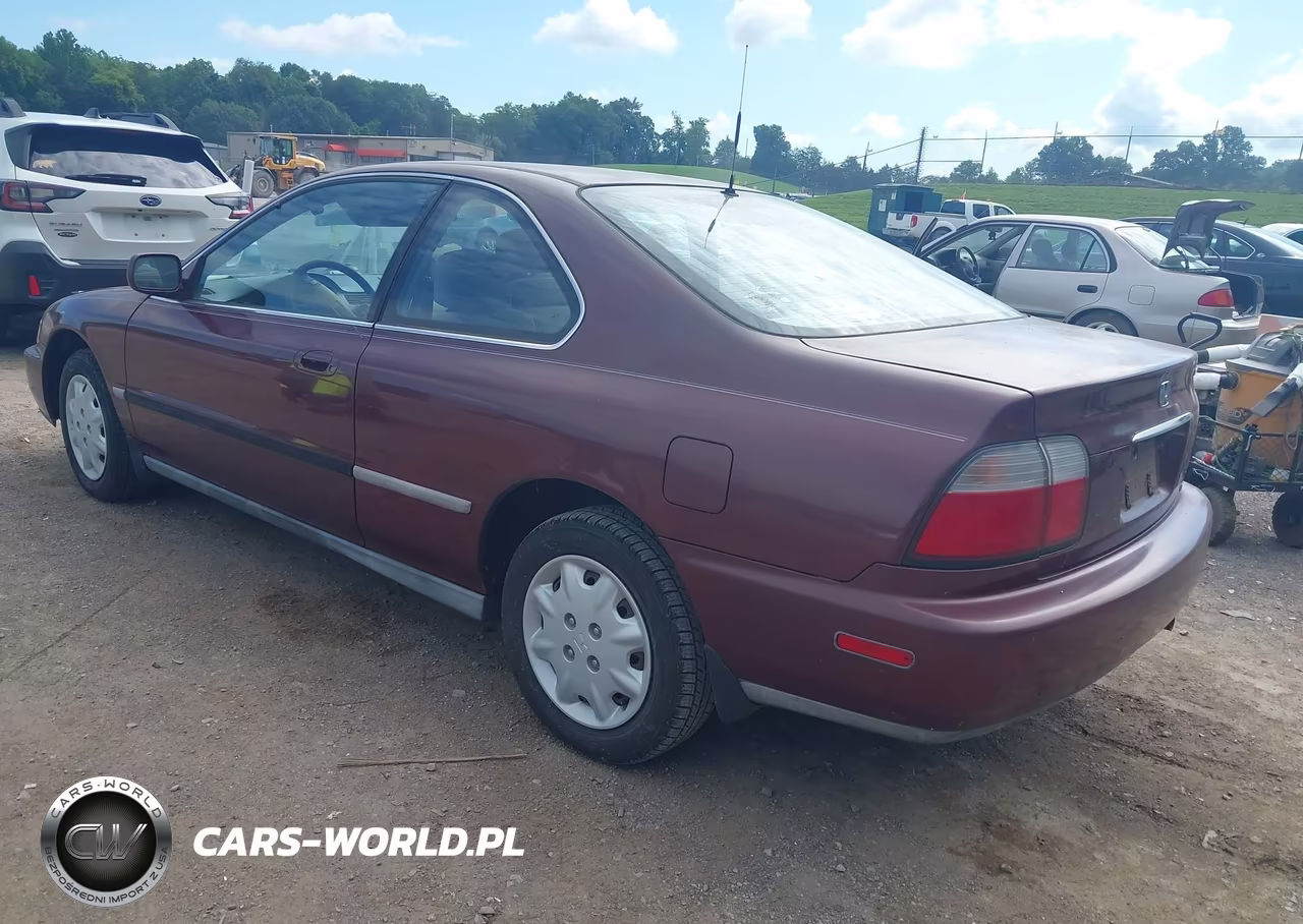 1996 Honda Accord Lx VIN:1HGCD7239TA026646 - 3