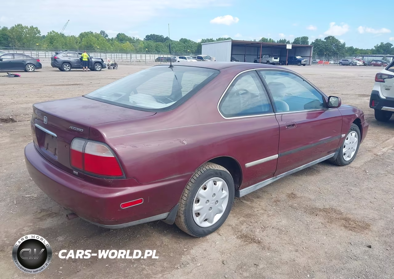 1996 Honda Accord Lx VIN:1HGCD7239TA026646 - 4
