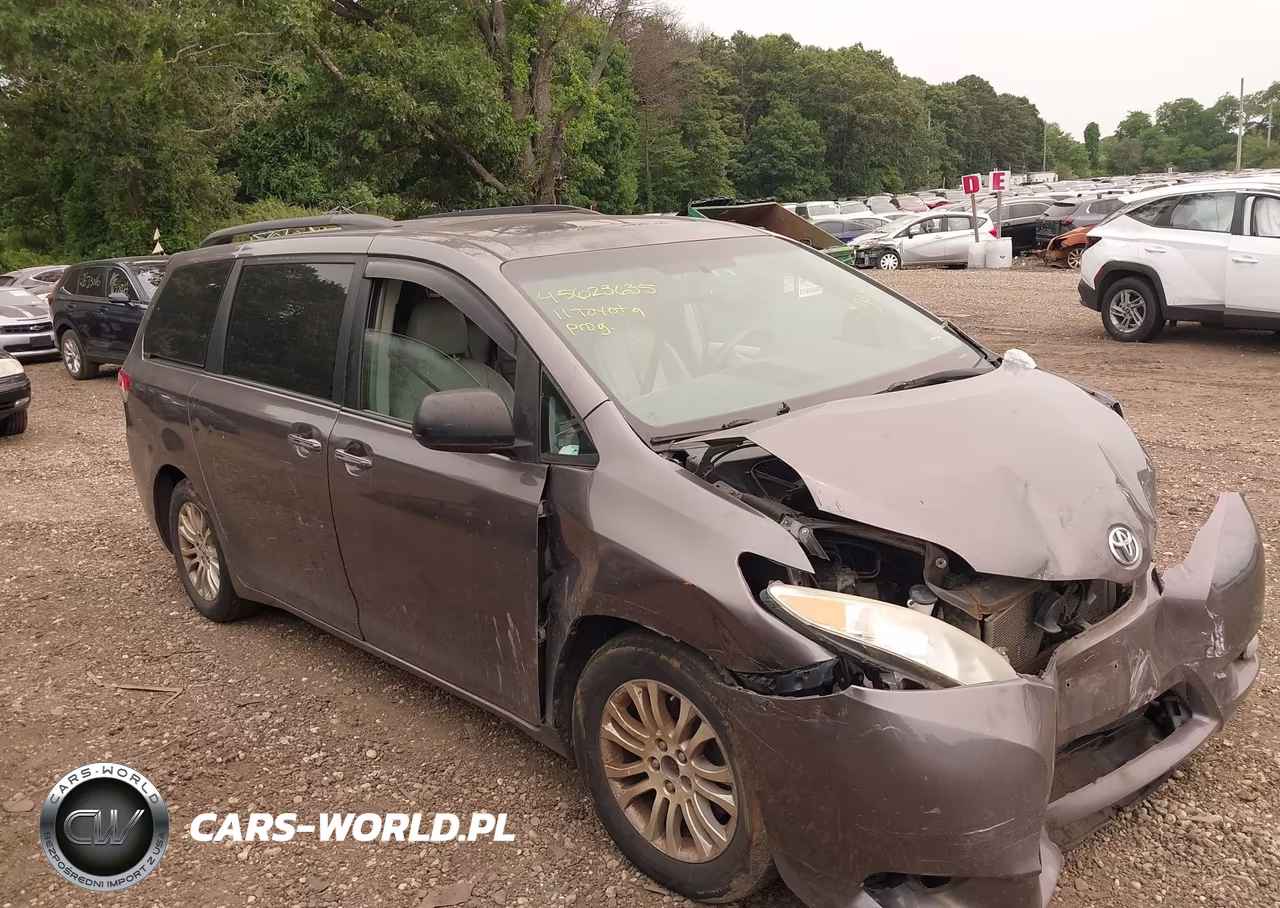 2011 Toyota Sienna Xle V6 VIN:5TDYK3DC0BS148619 - 13
