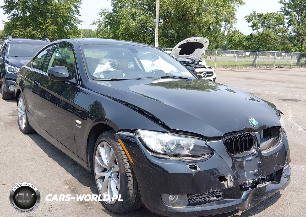 2010 BMW 335I xDrive – zdjęcie 1 z 16