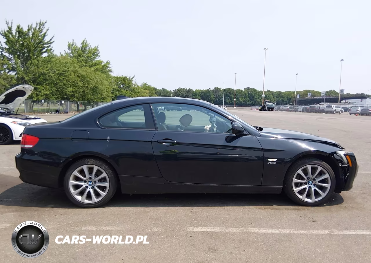 2010 BMW 335I xDrive VIN:WBAWC7C53AE271461 - 13
