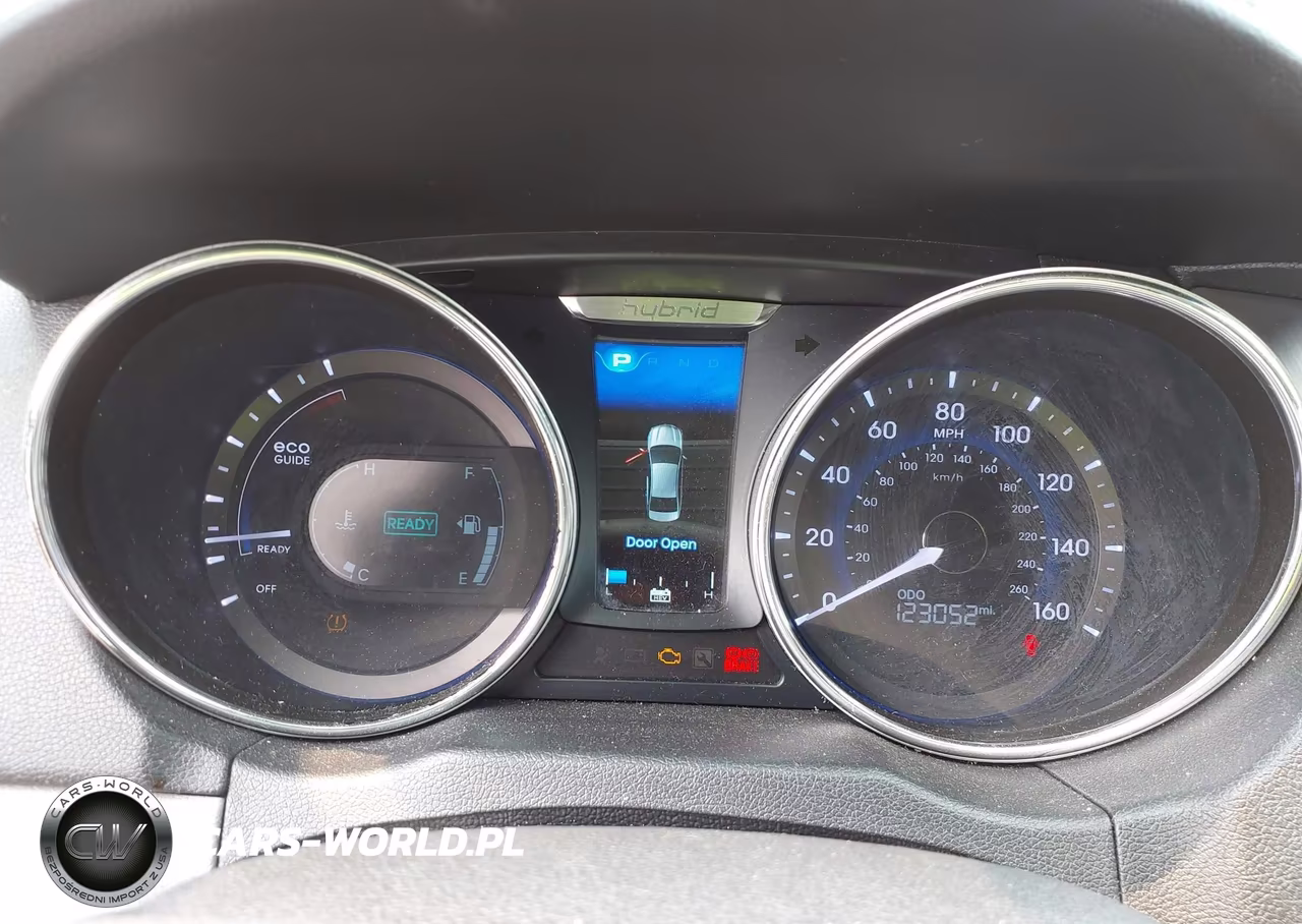 2015 Hyundai Sonata Hybrid VIN:KMHEC4A43FA132013 - 7