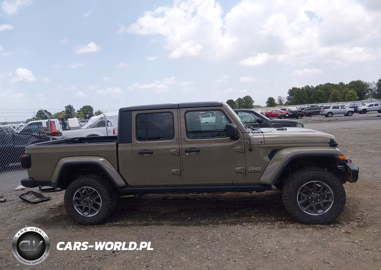 2020 Jeep Gladiator Overland 4X4 VIN:1C6HJTFG2LL171333 - 13