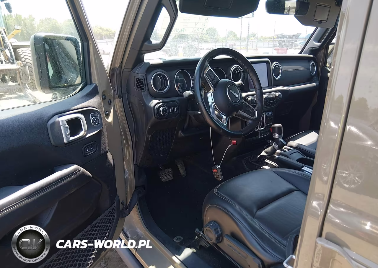 2020 Jeep Gladiator Overland 4X4 VIN:1C6HJTFG2LL171333 - 18