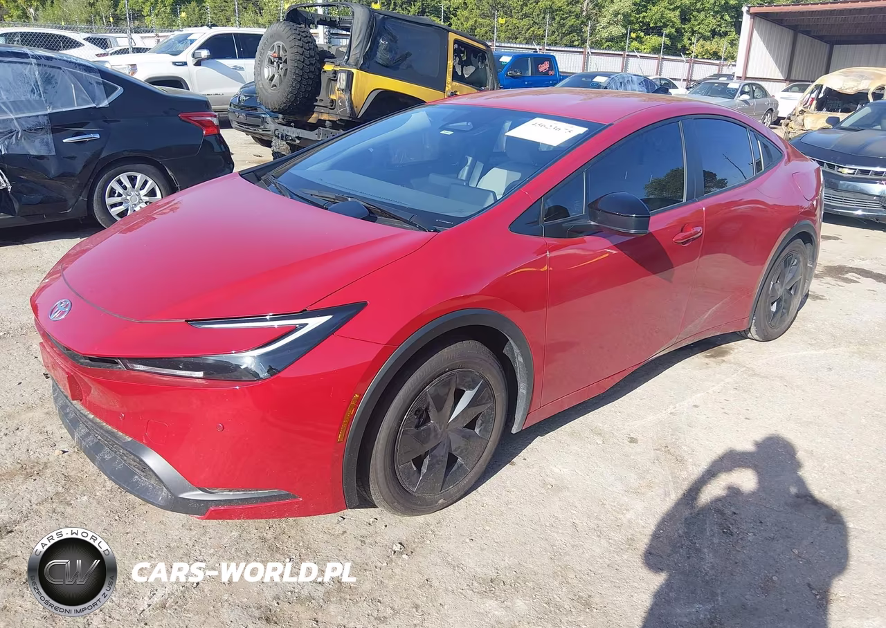 2026 Toyota Prius Le VIN:JTDACAAU8T3068777 - 2