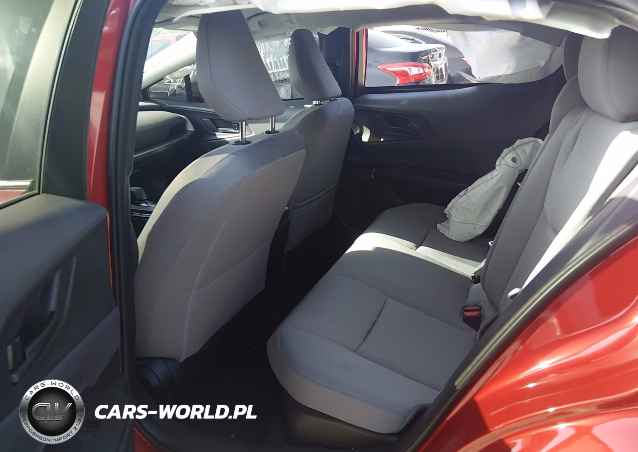 2026 Toyota Prius Le VIN:JTDACAAU8T3068777 - 8