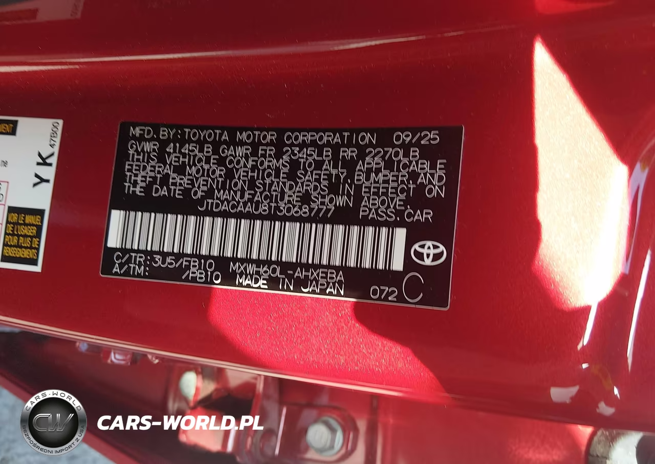 2026 Toyota Prius Le VIN:JTDACAAU8T3068777 - 9