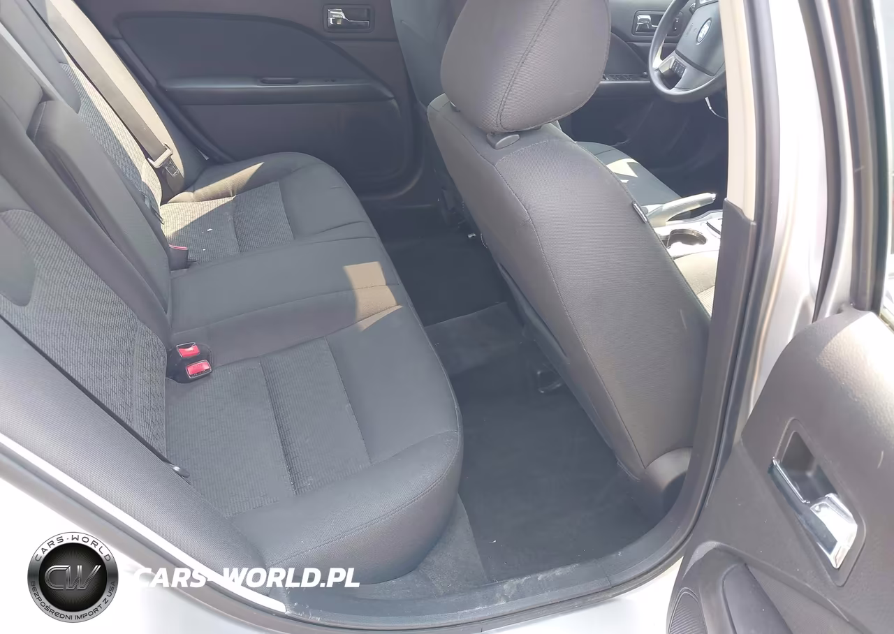 2011 Ford Fusion Se VIN:3FAHP0HA9BR124675 - 8