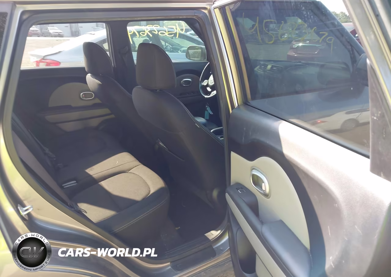 2017 Kia Soul + VIN:KNDJP3A59H7472941 - 8