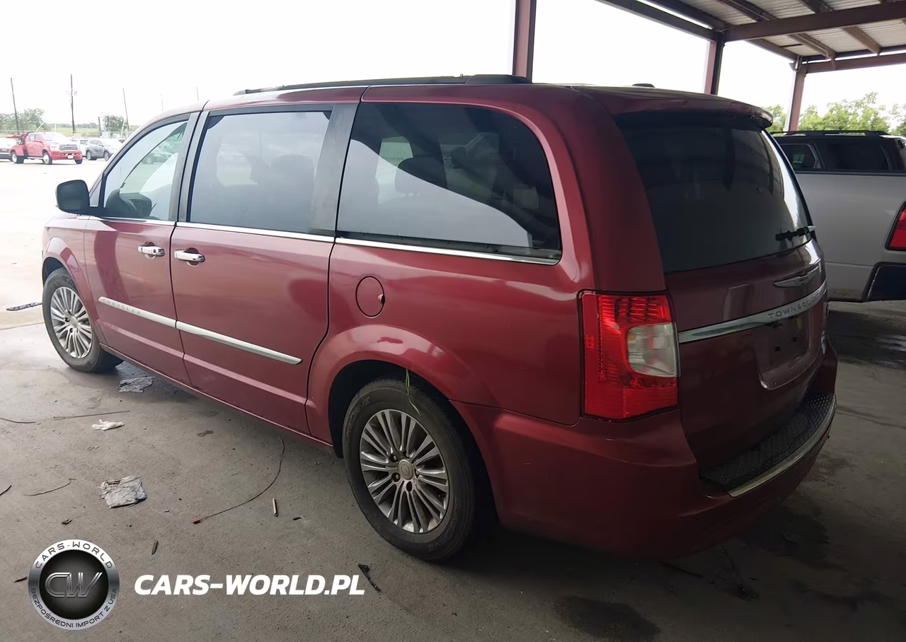 2014 Chrysler Town & Country Touring-L VIN:2C4RC1CG6ER116281 - 3