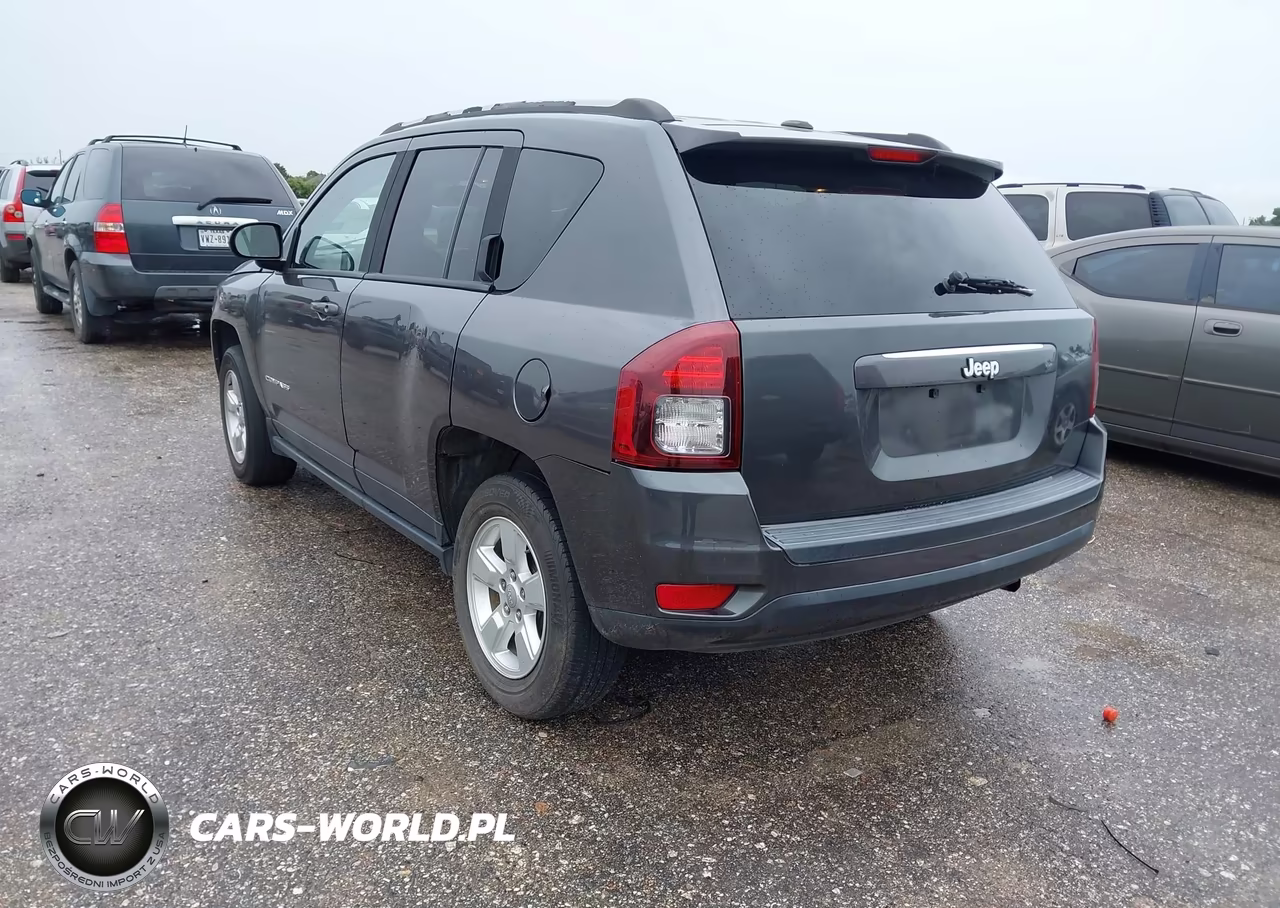 2017 Jeep Compass Latitude VIN:1C4NJCEA3HD116934 - 3