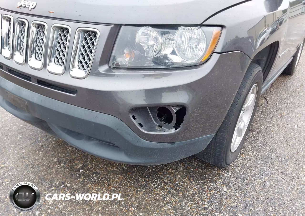 2017 Jeep Compass Latitude VIN:1C4NJCEA3HD116934 - 6